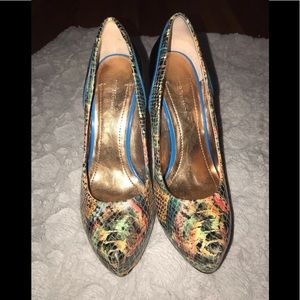 BCBG Generation platform high heels